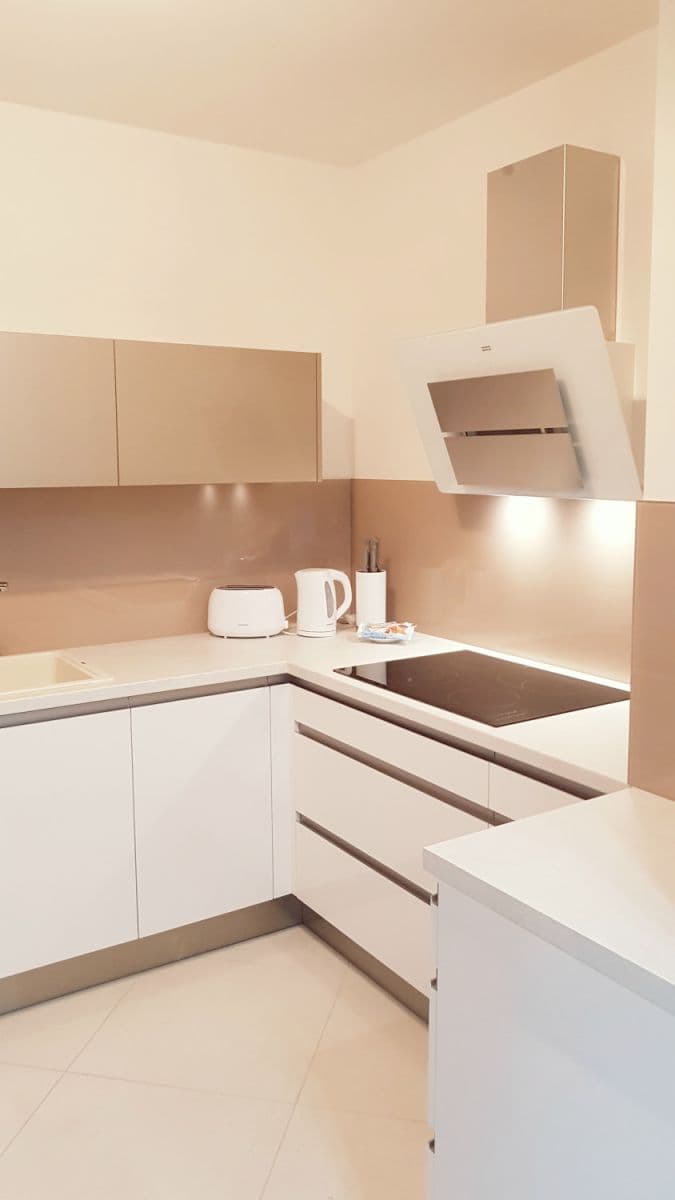 flat to rent, 85 m², Olšanská d, Prague, Prague flat to rent, 85 m², Olšanská d, Prague, Prague