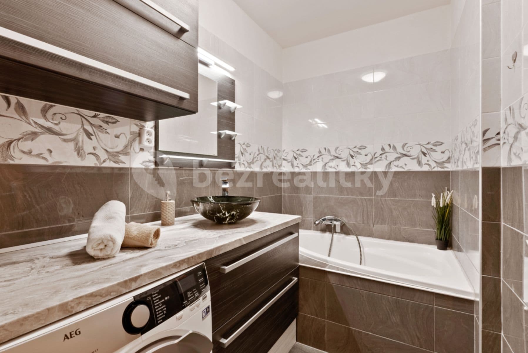 3 bedroom flat to rent, 83 m², Nádvorní, Liberec, Liberecký Region 3 bedroom flat to rent, 83 m², Nádvorní, Liberec, Liberecký Region