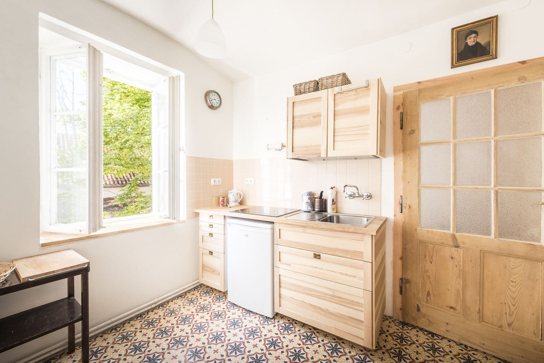 flat to rent, 56 m², U Lužického semináře, Prague, Prague flat to rent, 56 m², U Lužického semináře, Prague, Prague