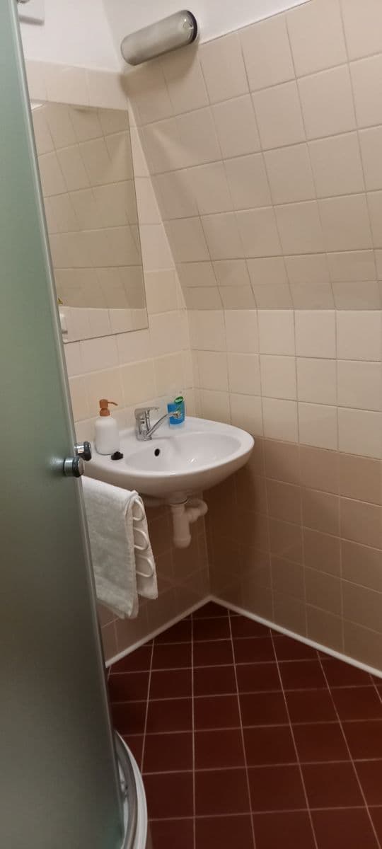 1 bedroom flat for sale, 45 m², Moravská, Karlovy Vary, Karlovarský Region 1 bedroom flat for sale, 45 m², Moravská, Karlovy Vary, Karlovarský Region