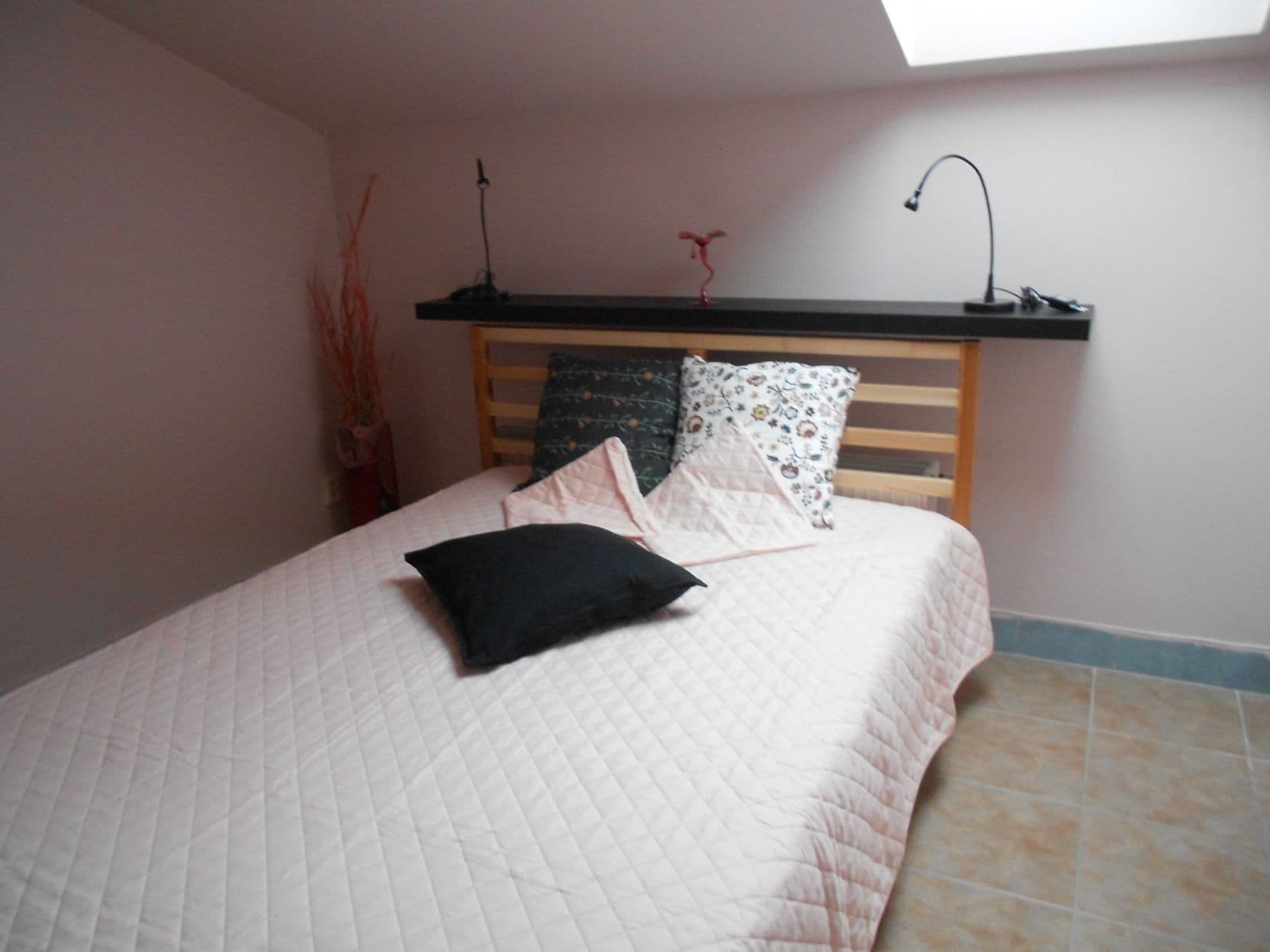 1 bedroom with open-plan kitchen flat to rent, 41 m², Obřanská, Brno, Jihomoravský Region 1 bedroom with open-plan kitchen flat to rent, 41 m², Obřanská, Brno, Jihomoravský Region