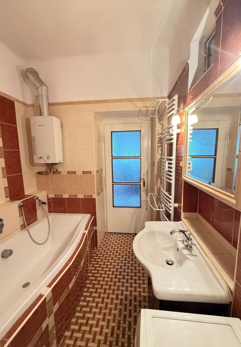 2 bedroom with open-plan kitchen flat for sale, 108 m², Raisova, Plzeň, Plzeňský Region 2 bedroom with open-plan kitchen flat for sale, 108 m², Raisova, Plzeň, Plzeňský Region