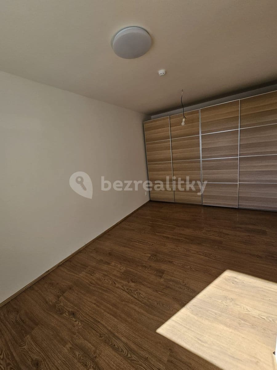 1 bedroom with open-plan kitchen flat to rent, 51 m², Husovická, Brno, Jihomoravský Region 1 bedroom with open-plan kitchen flat to rent, 51 m², Husovická, Brno, Jihomoravský Region