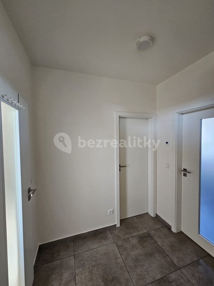 1 bedroom with open-plan kitchen flat to rent, 51 m², Husovická, Brno, Jihomoravský Region 1 bedroom with open-plan kitchen flat to rent, 51 m², Husovická, Brno, Jihomoravský Region