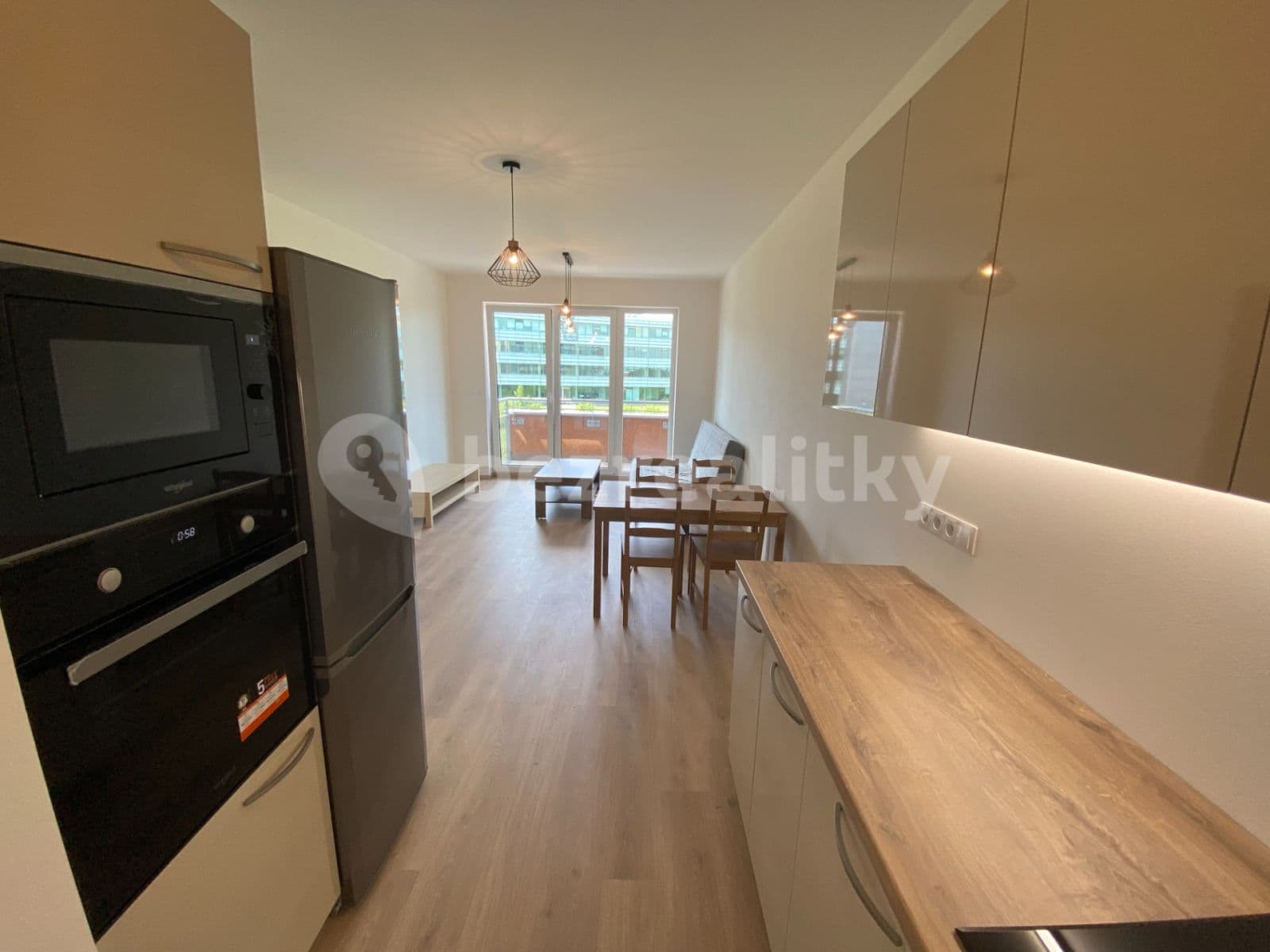 1 bedroom with open-plan kitchen flat to rent, 52 m², K Metru, Prague, Prague 1 bedroom with open-plan kitchen flat to rent, 52 m², K Metru, Prague, Prague