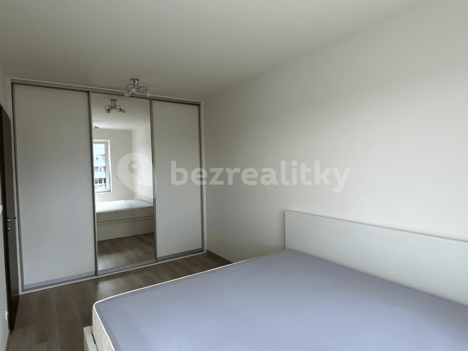 1 bedroom with open-plan kitchen flat to rent, 52 m², K Metru, Prague, Prague 1 bedroom with open-plan kitchen flat to rent, 52 m², K Metru, Prague, Prague