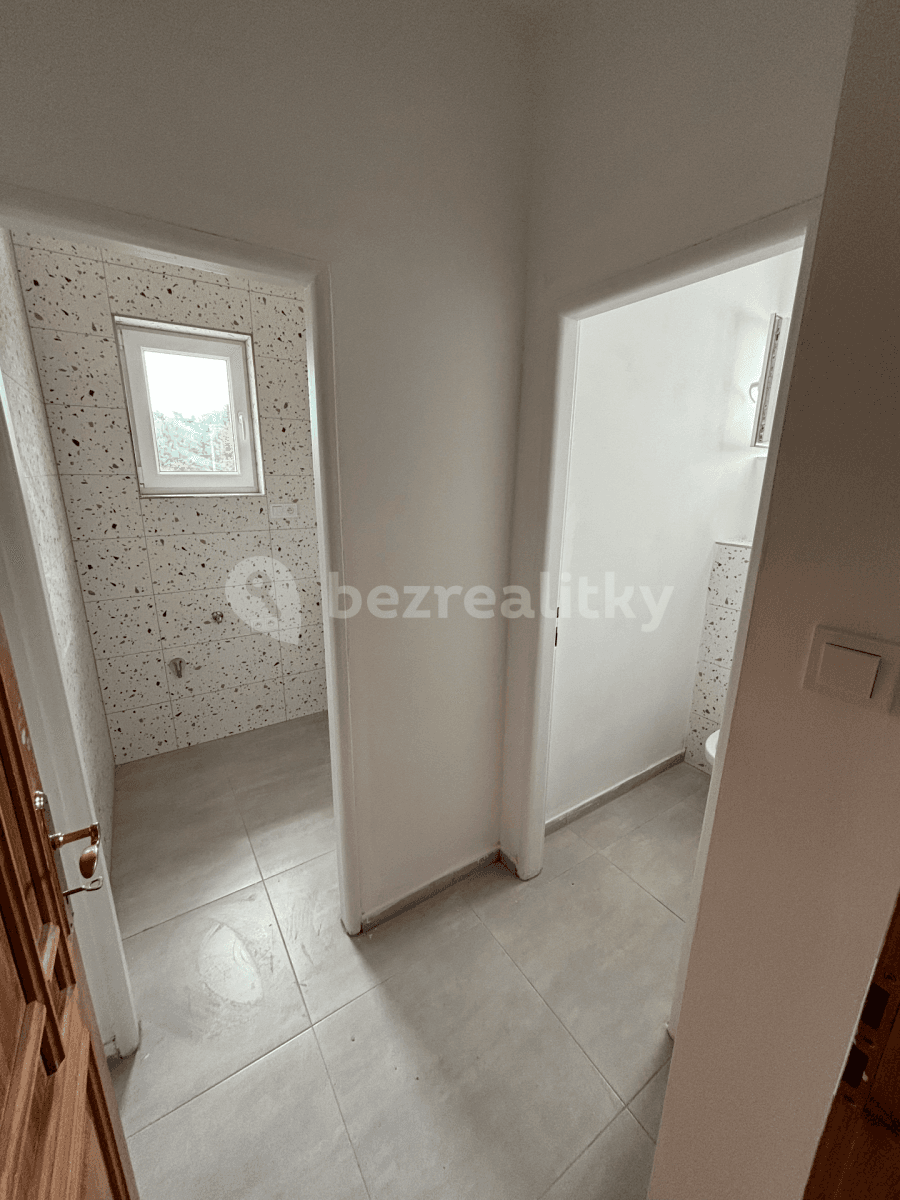 4 bedroom flat to rent, 100 m², Marty Rožánkové, Křelov-Břuchotín, Olomoucký Region 4 bedroom flat to rent, 100 m², Marty Rožánkové, Křelov-Břuchotín, Olomoucký Region
