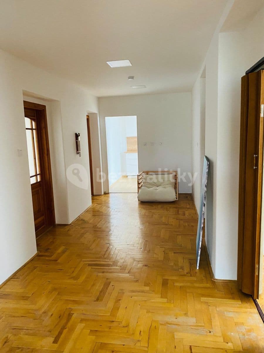 4 bedroom flat to rent, 100 m², Marty Rožánkové, Křelov-Břuchotín, Olomoucký Region 4 bedroom flat to rent, 100 m², Marty Rožánkové, Křelov-Břuchotín, Olomoucký Region