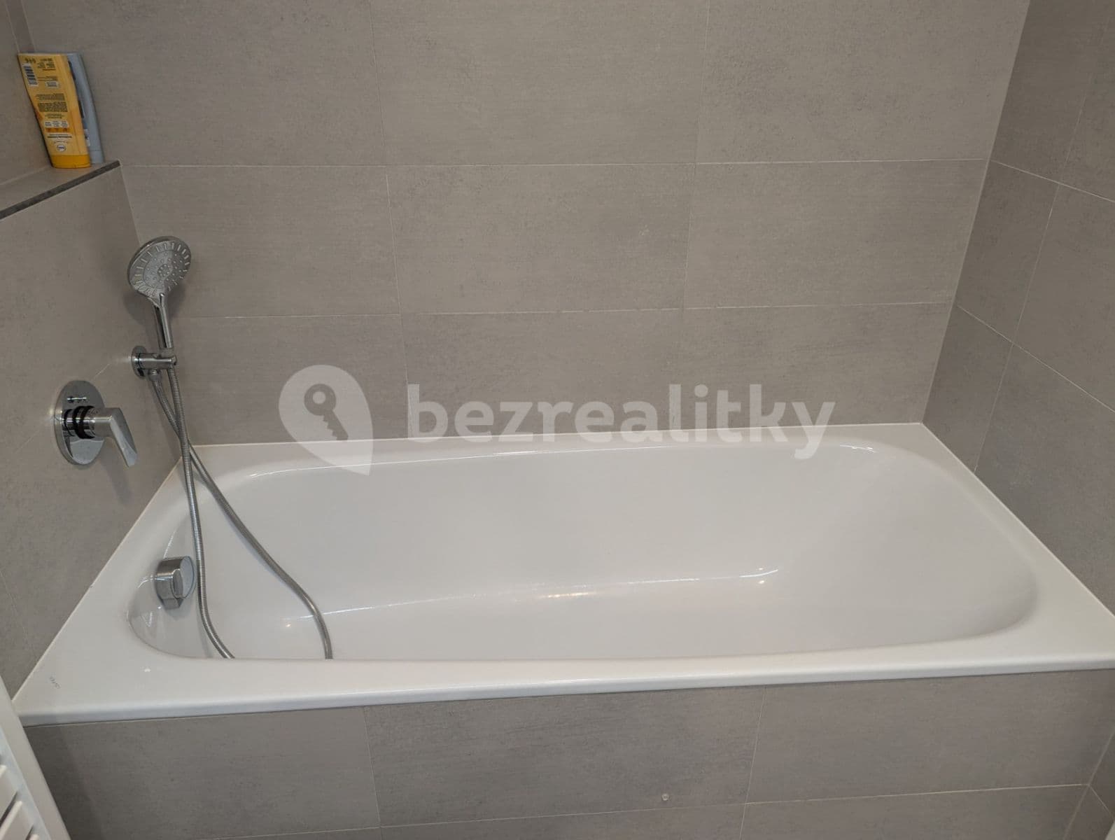 1 bedroom with open-plan kitchen flat to rent, 60 m², V Horkách, Prague, Prague 1 bedroom with open-plan kitchen flat to rent, 60 m², V Horkách, Prague, Prague