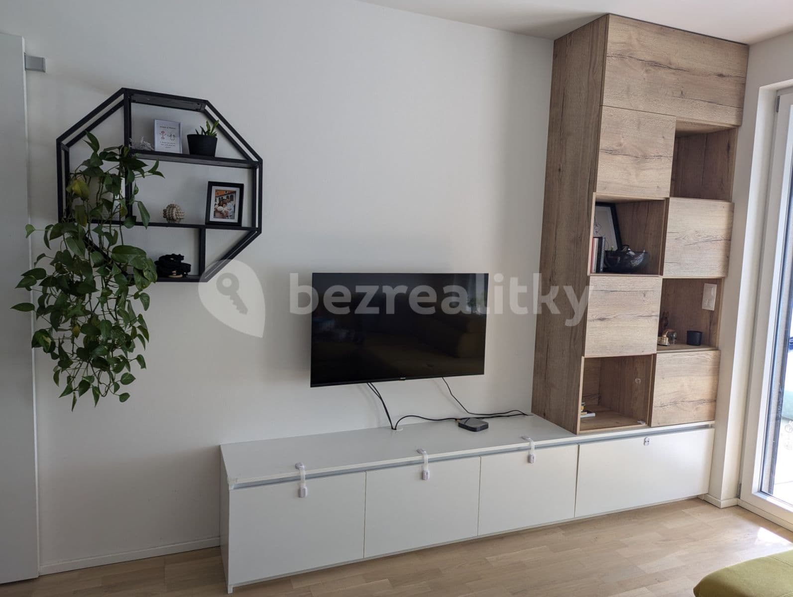1 bedroom with open-plan kitchen flat to rent, 60 m², V Horkách, Prague, Prague 1 bedroom with open-plan kitchen flat to rent, 60 m², V Horkách, Prague, Prague