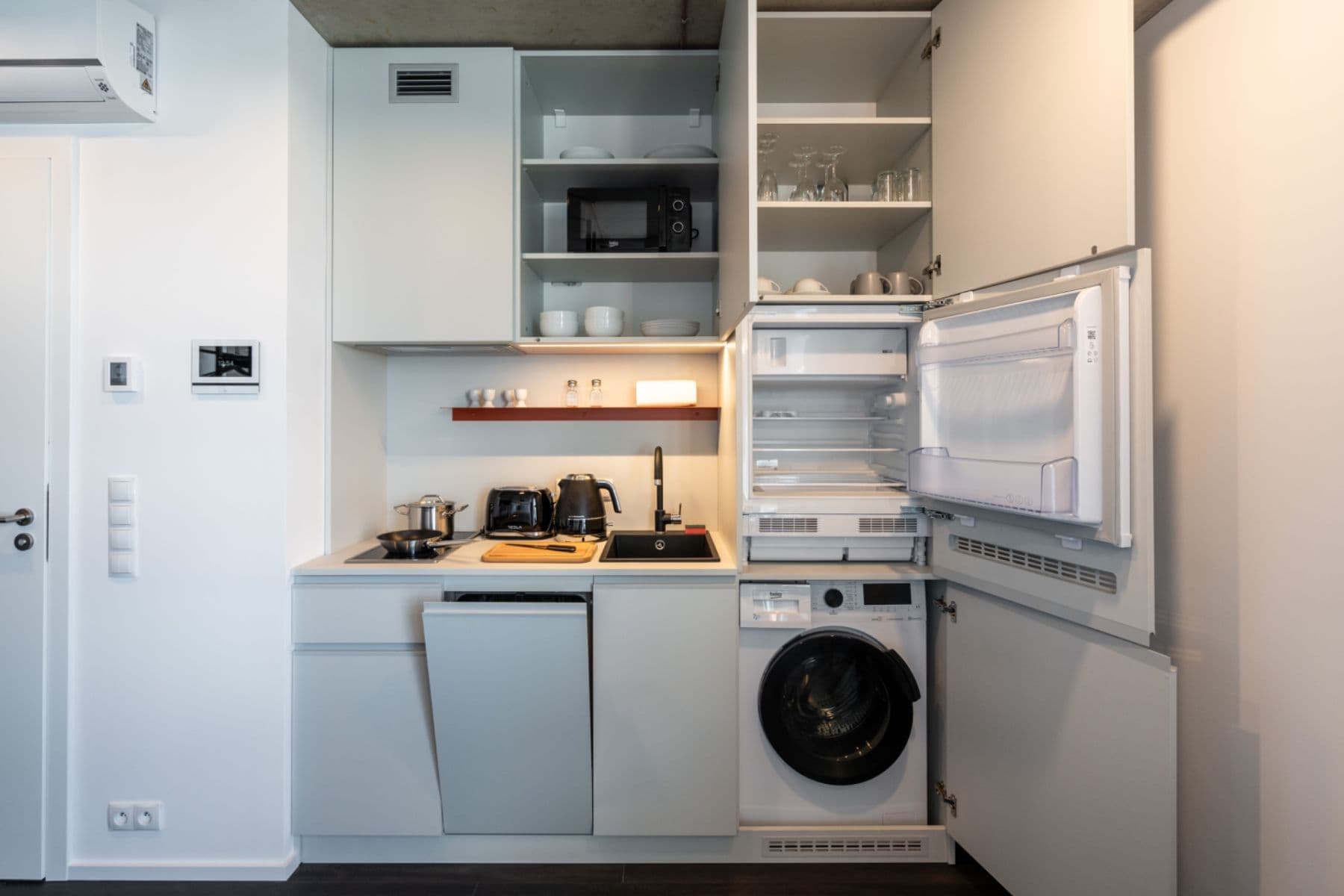 Studio flat to rent, 27 m², Obchodní, Říčany, Středočeský Region Studio flat to rent, 27 m², Obchodní, Říčany, Středočeský Region