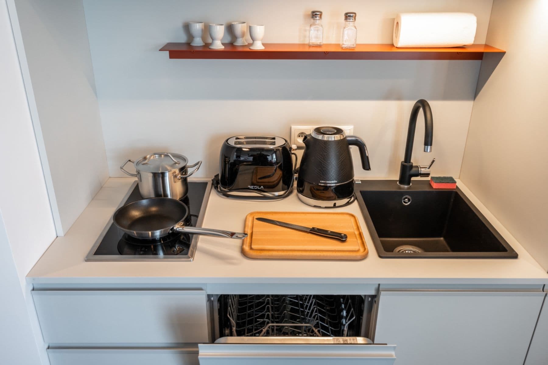 Studio flat to rent, 27 m², Obchodní, Říčany, Středočeský Region Studio flat to rent, 27 m², Obchodní, Říčany, Středočeský Region