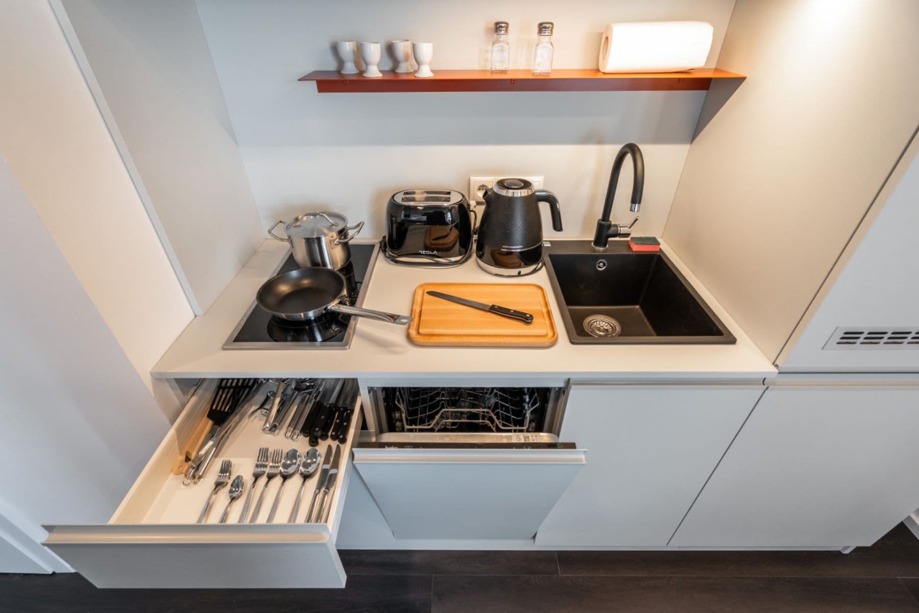 Studio flat to rent, 27 m², Obchodní, Říčany, Středočeský Region Studio flat to rent, 27 m², Obchodní, Říčany, Středočeský Region