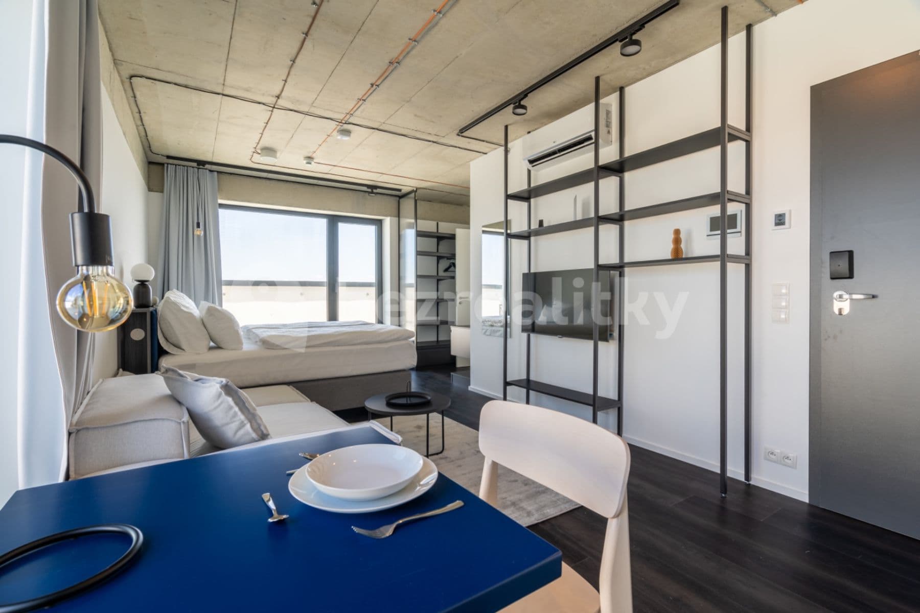 Studio flat to rent, 37 m², Obchodní, Říčany, Středočeský Region Studio flat to rent, 37 m², Obchodní, Říčany, Středočeský Region