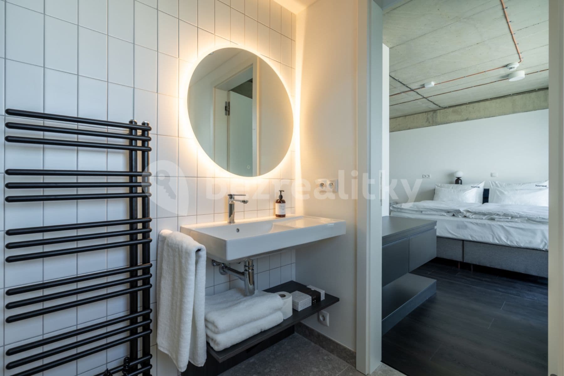 Studio flat to rent, 37 m², Obchodní, Říčany, Středočeský Region Studio flat to rent, 37 m², Obchodní, Říčany, Středočeský Region