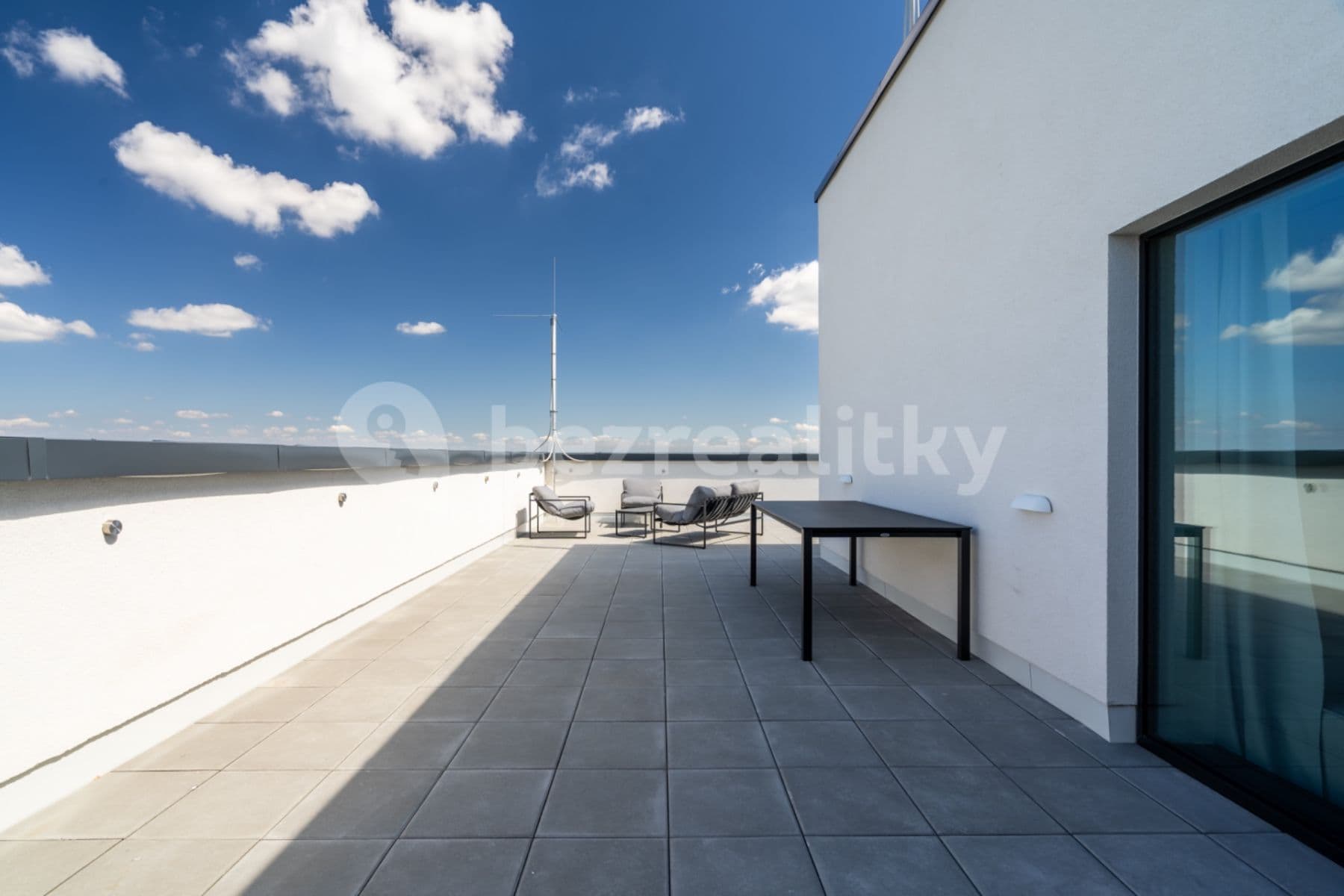 Studio flat to rent, 37 m², Obchodní, Říčany, Středočeský Region Studio flat to rent, 37 m², Obchodní, Říčany, Středočeský Region