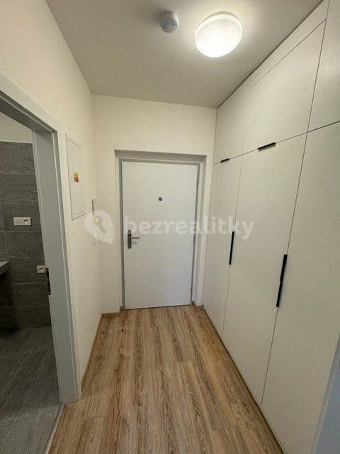 Studio flat to rent, 33 m², Sedlářova, Prague, Prague Studio flat to rent, 33 m², Sedlářova, Prague, Prague