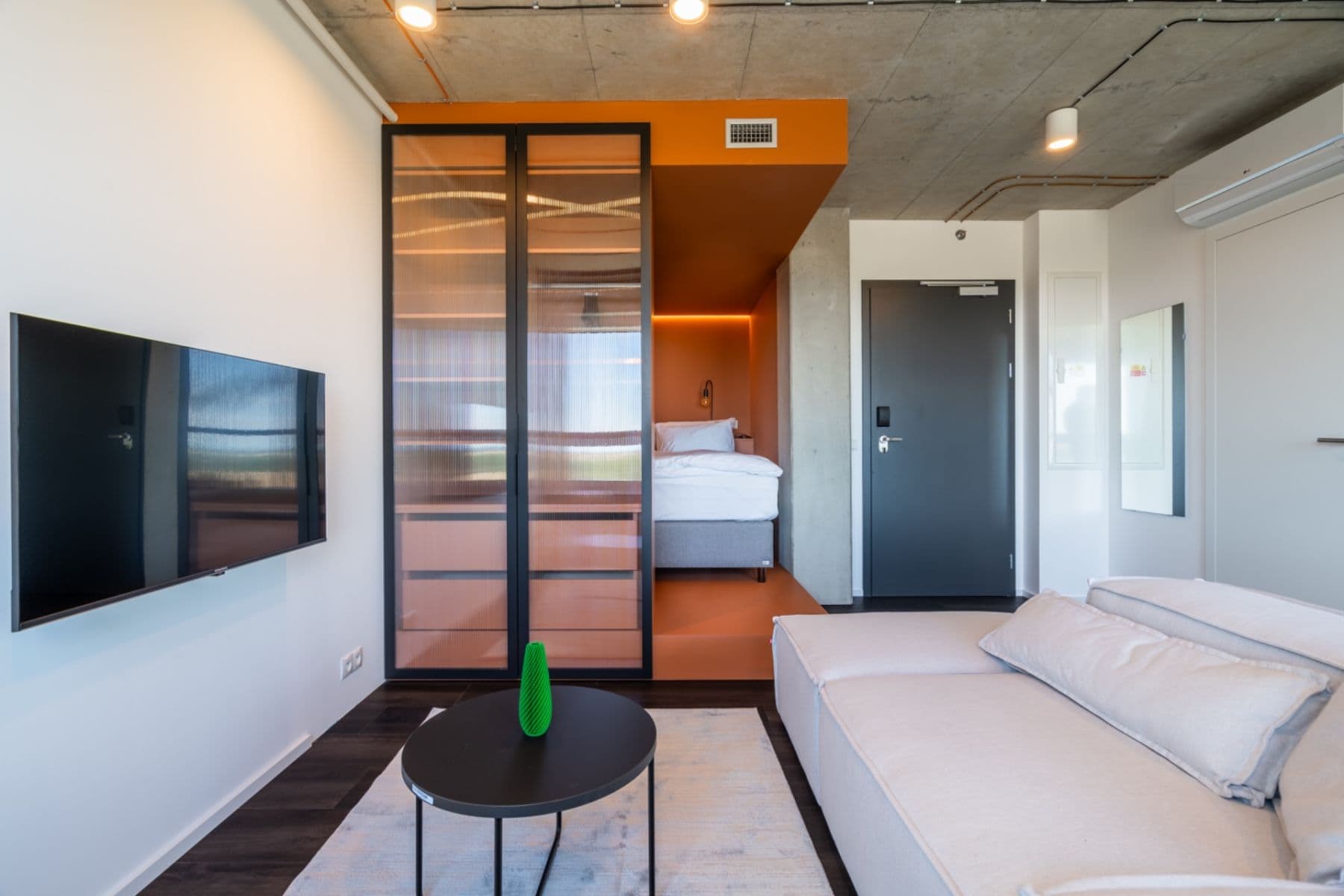 Studio flat to rent, 33 m², Obchodní, Říčany, Středočeský Region Studio flat to rent, 33 m², Obchodní, Říčany, Středočeský Region