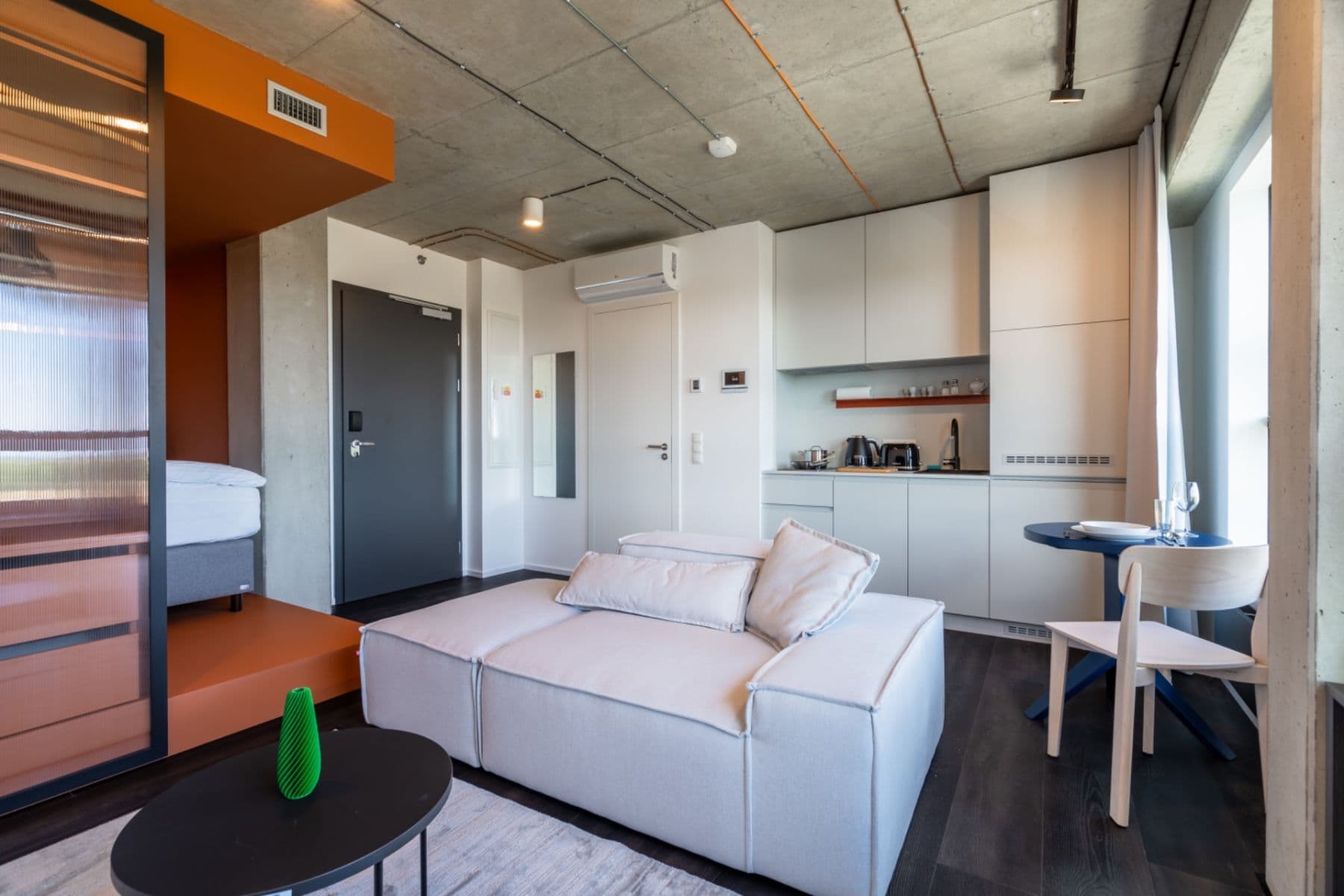 Studio flat to rent, 33 m², Obchodní, Říčany, Středočeský Region Studio flat to rent, 33 m², Obchodní, Říčany, Středočeský Region