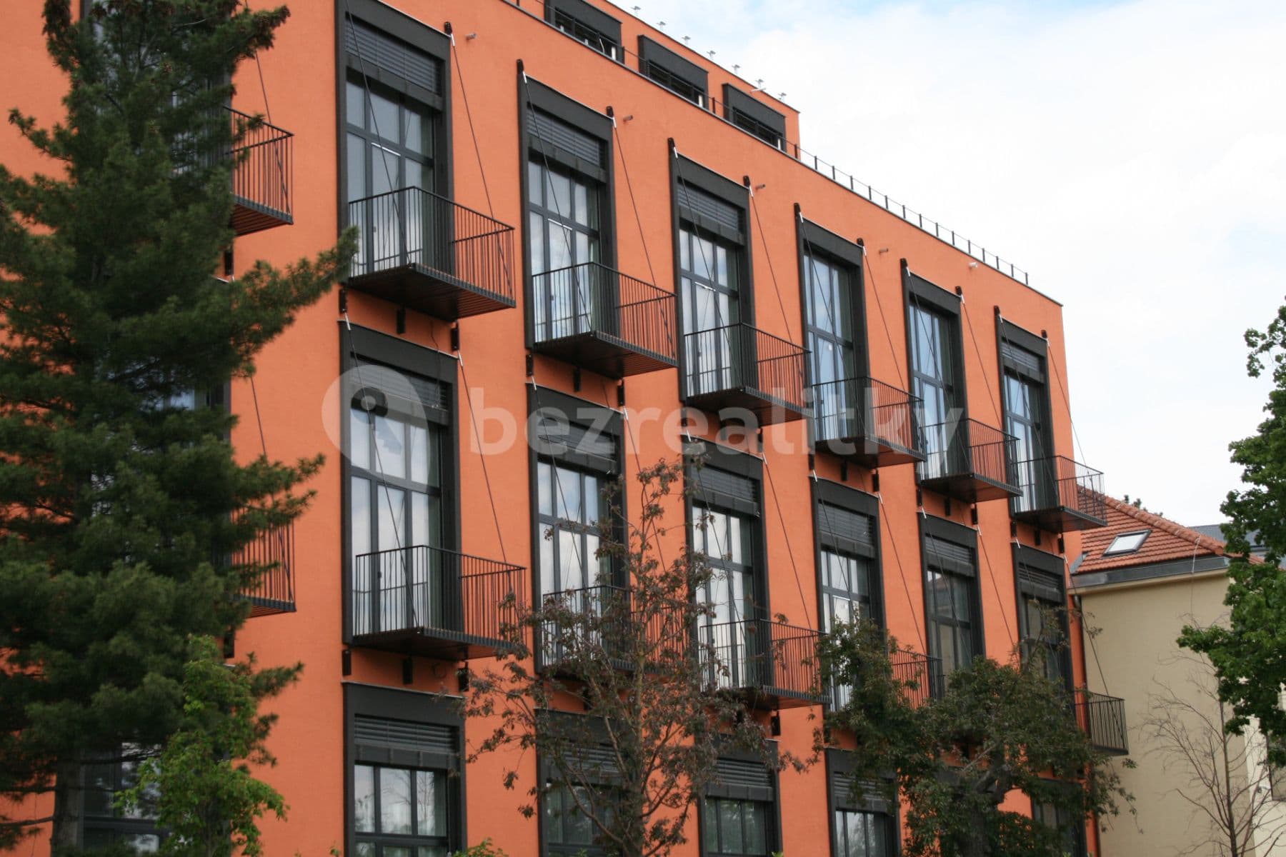 2 bedroom with open-plan kitchen flat to rent, 84 m², Ambrožova, Prague, Prague 2 bedroom with open-plan kitchen flat to rent, 84 m², Ambrožova, Prague, Prague