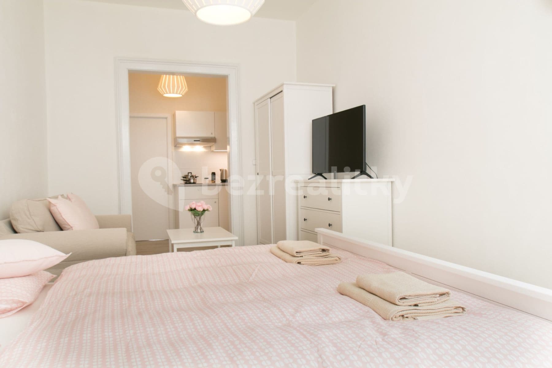 1 bedroom flat to rent, 33 m², Lidická, Prague, Prague 1 bedroom flat to rent, 33 m², Lidická, Prague, Prague