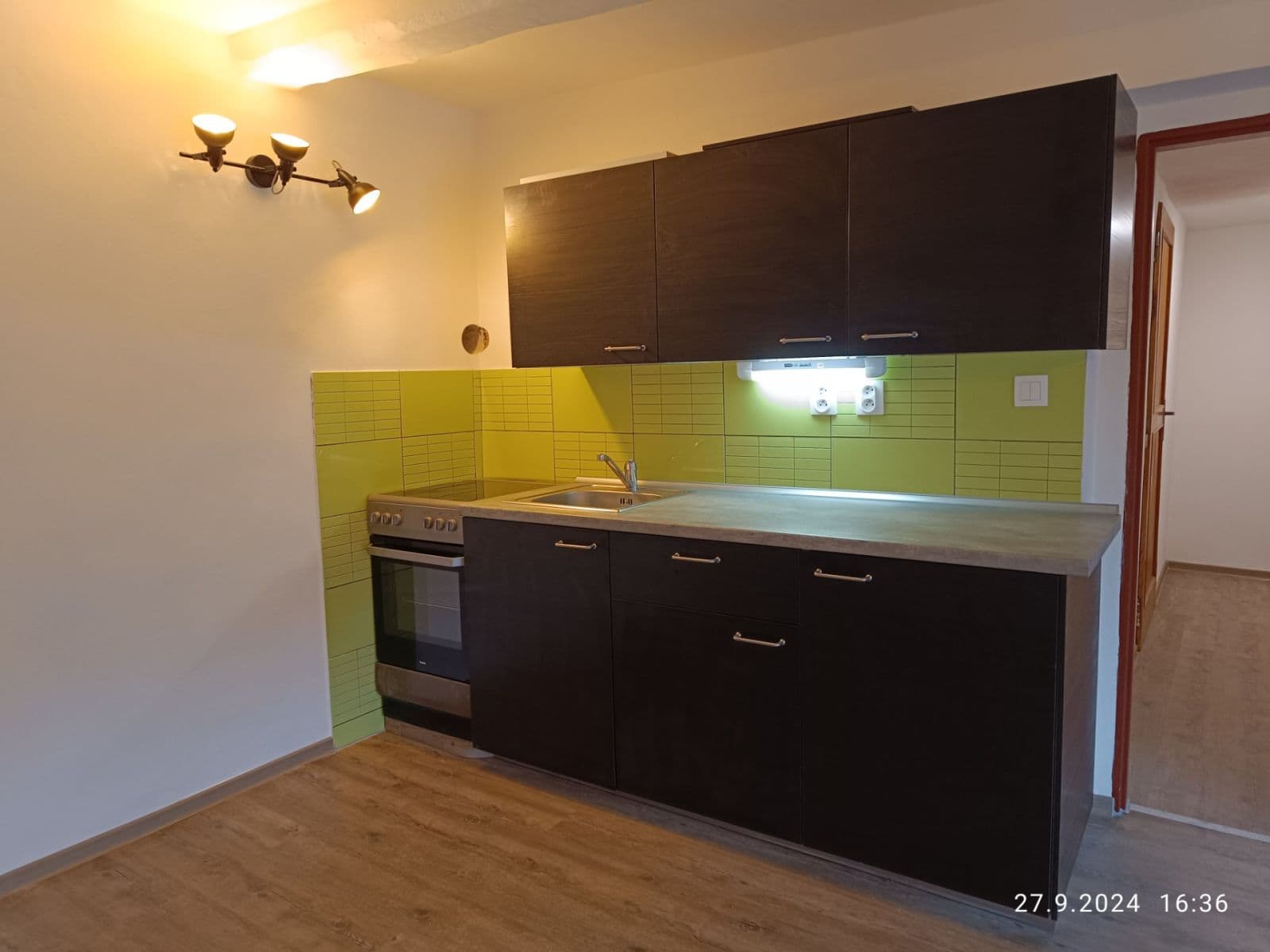 Studio flat to rent, 35 m², Nebužely, Středočeský Region Studio flat to rent, 35 m², Nebužely, Středočeský Region