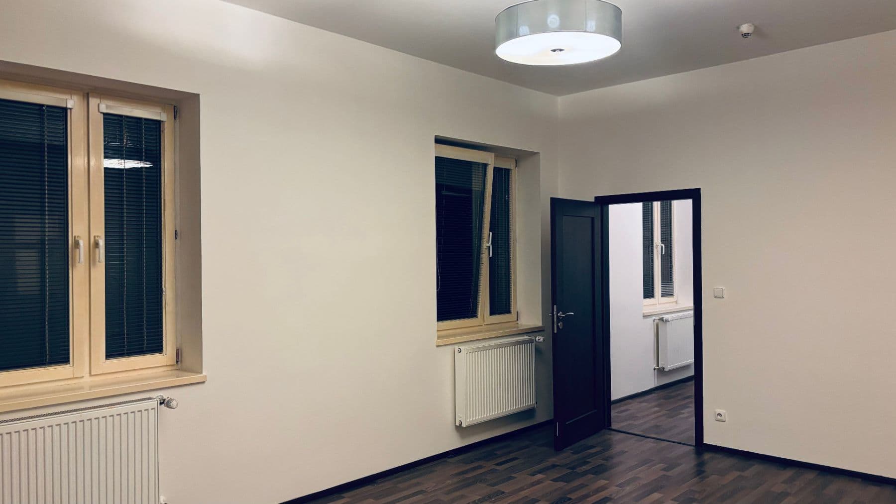 1 bedroom with open-plan kitchen flat to rent, 37 m², Kamenická, Prague, Prague 1 bedroom with open-plan kitchen flat to rent, 37 m², Kamenická, Prague, Prague