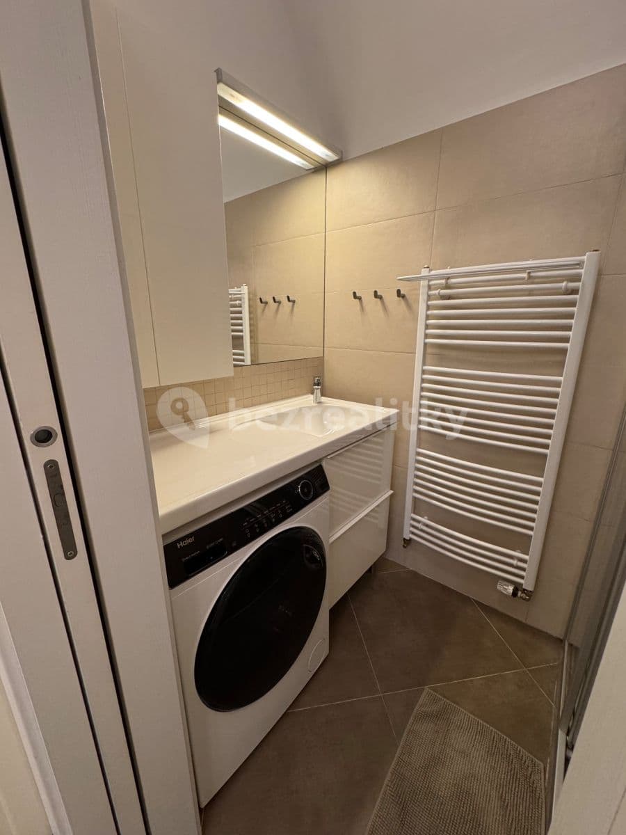 1 bedroom flat to rent, 55 m², V Jirchářích, Prague, Prague 1 bedroom flat to rent, 55 m², V Jirchářích, Prague, Prague