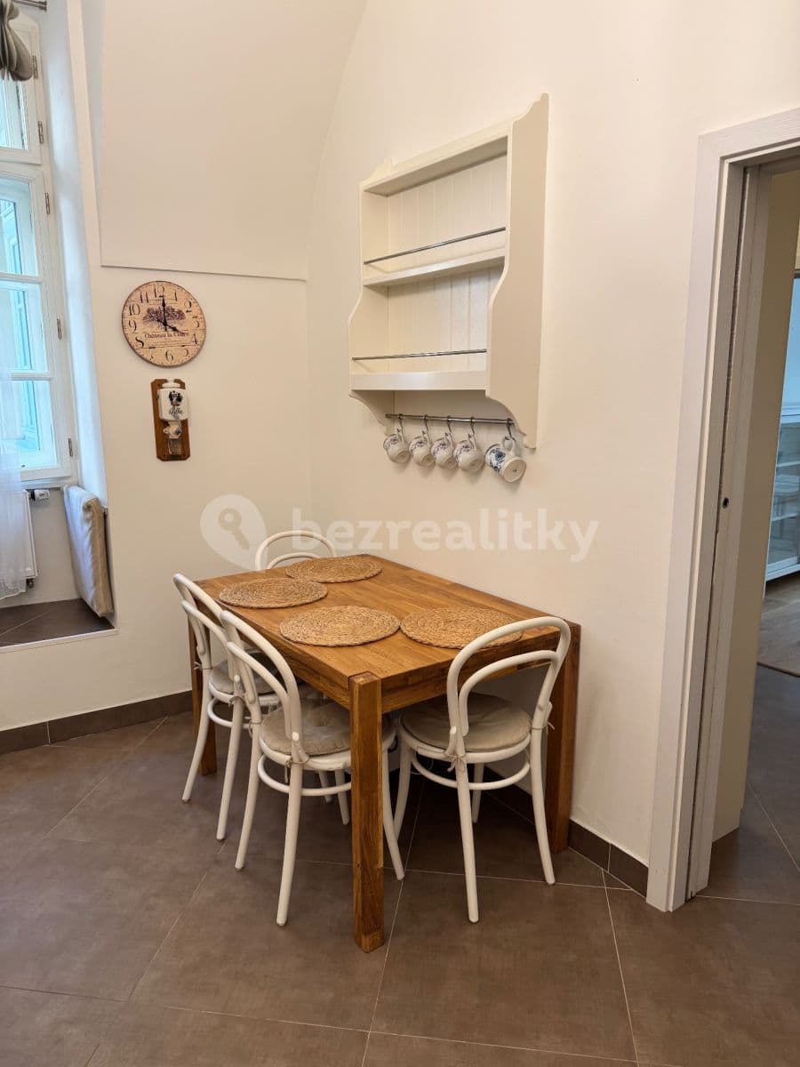 1 bedroom flat to rent, 55 m², V Jirchářích, Prague, Prague 1 bedroom flat to rent, 55 m², V Jirchářích, Prague, Prague