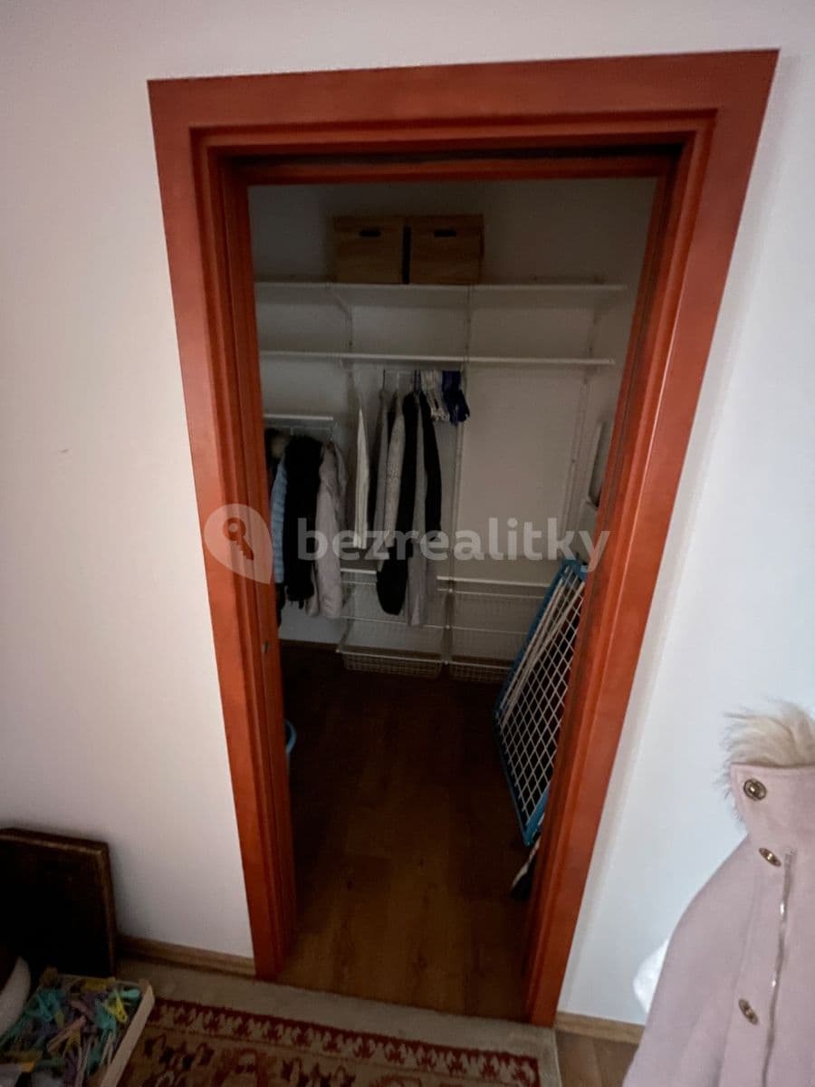 1 bedroom with open-plan kitchen flat to rent, 72 m², Jírova, Brno, Jihomoravský Region 1 bedroom with open-plan kitchen flat to rent, 72 m², Jírova, Brno, Jihomoravský Region