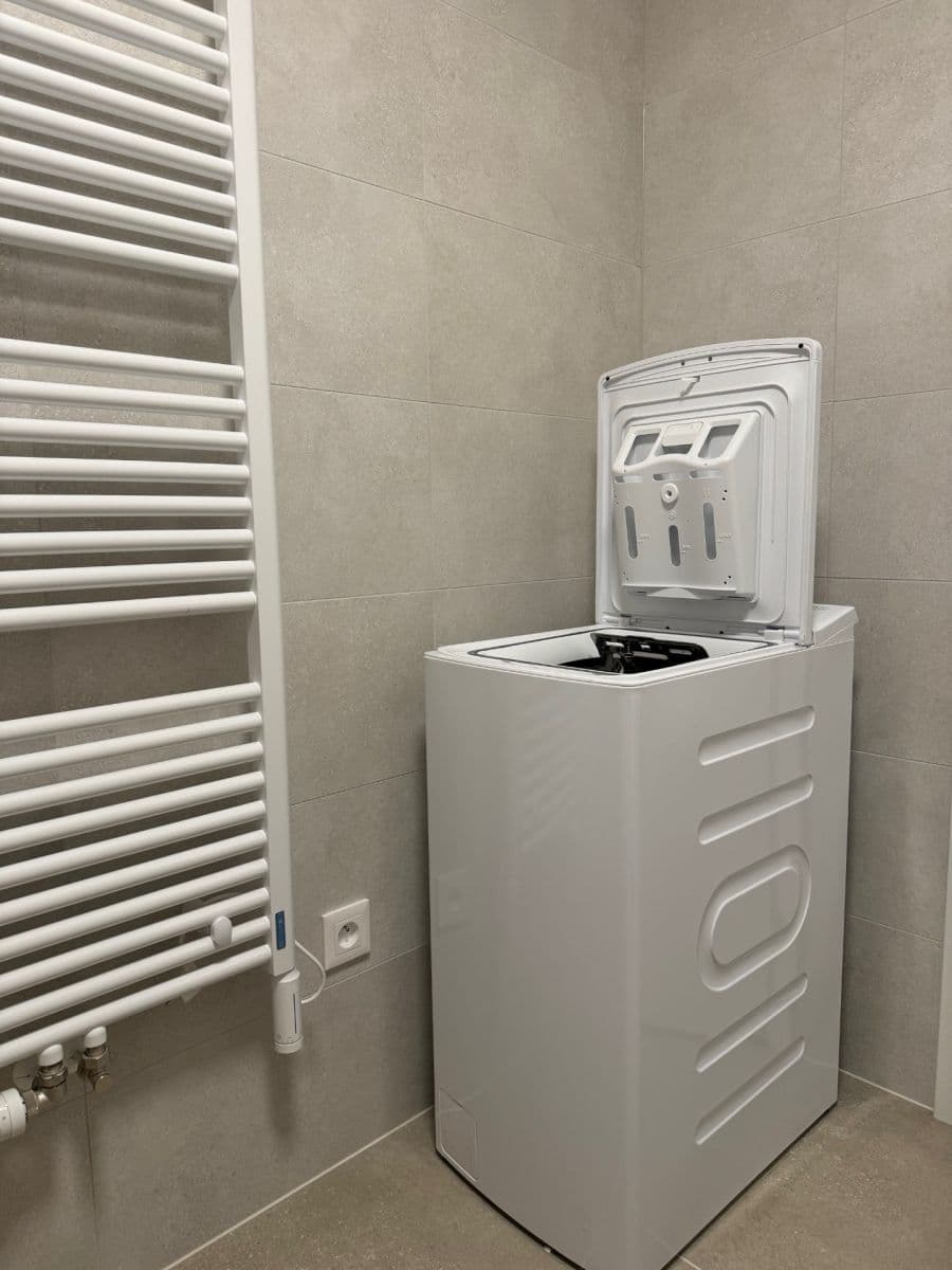 1 bedroom with open-plan kitchen flat to rent, 45 m², U Židovského hřbitova, Beroun, Středočeský Region 1 bedroom with open-plan kitchen flat to rent, 45 m², U Židovského hřbitova, Beroun, Středočeský Region