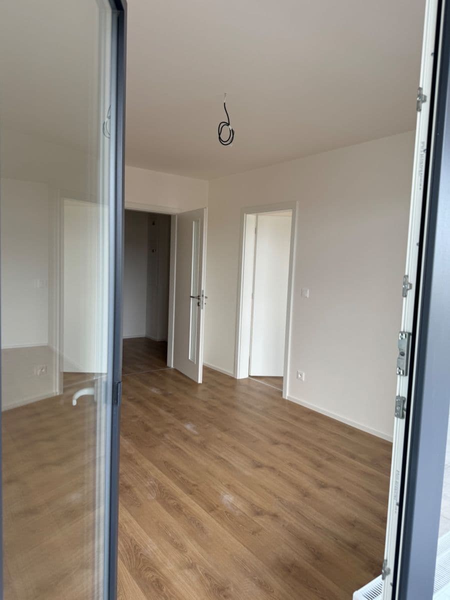 1 bedroom with open-plan kitchen flat to rent, 45 m², U Židovského hřbitova, Beroun, Středočeský Region 1 bedroom with open-plan kitchen flat to rent, 45 m², U Židovského hřbitova, Beroun, Středočeský Region