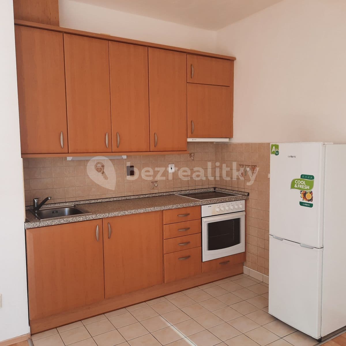 Studio flat to rent, 34 m², Padovská, Prague, Prague Studio flat to rent, 34 m², Padovská, Prague, Prague