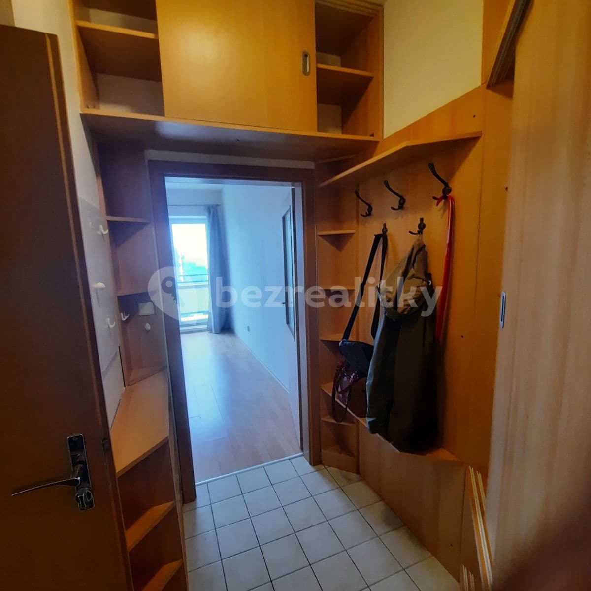 Studio flat to rent, 34 m², Padovská, Prague, Prague Studio flat to rent, 34 m², Padovská, Prague, Prague