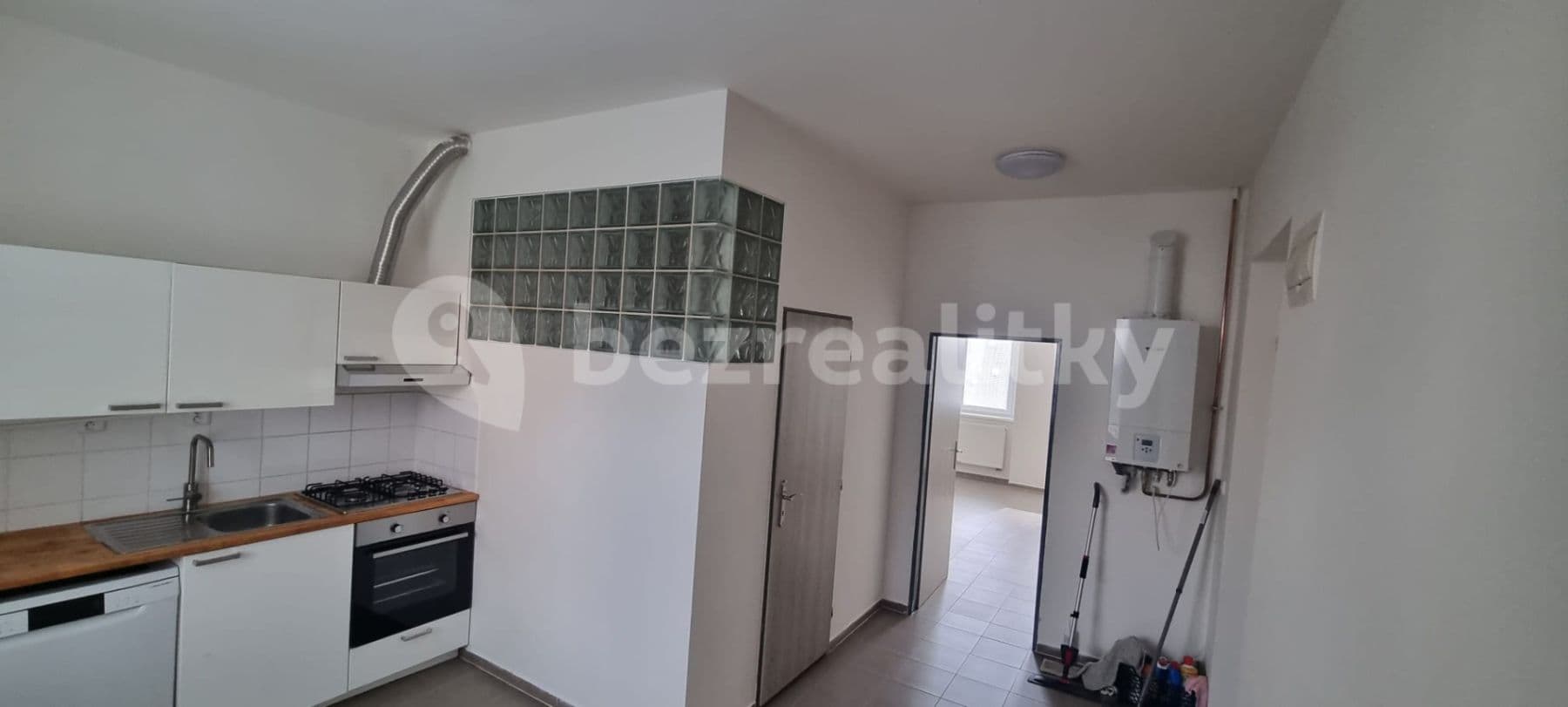 1 bedroom flat to rent, 40 m², Emy Destinové, Ústí nad Labem, Ústecký Region 1 bedroom flat to rent, 40 m², Emy Destinové, Ústí nad Labem, Ústecký Region