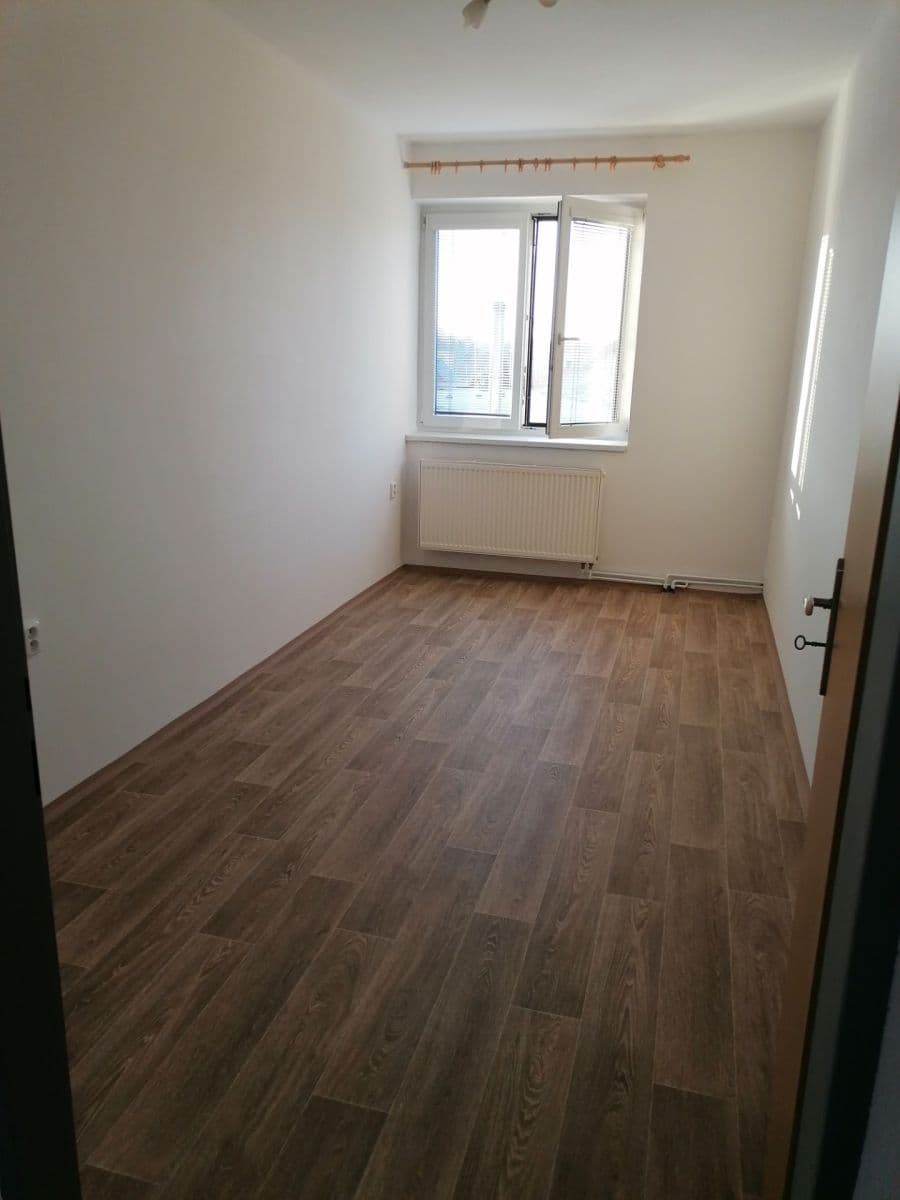 3 bedroom flat to rent, 88 m², Nezvalova, Jirny, Středočeský Region 3 bedroom flat to rent, 88 m², Nezvalova, Jirny, Středočeský Region