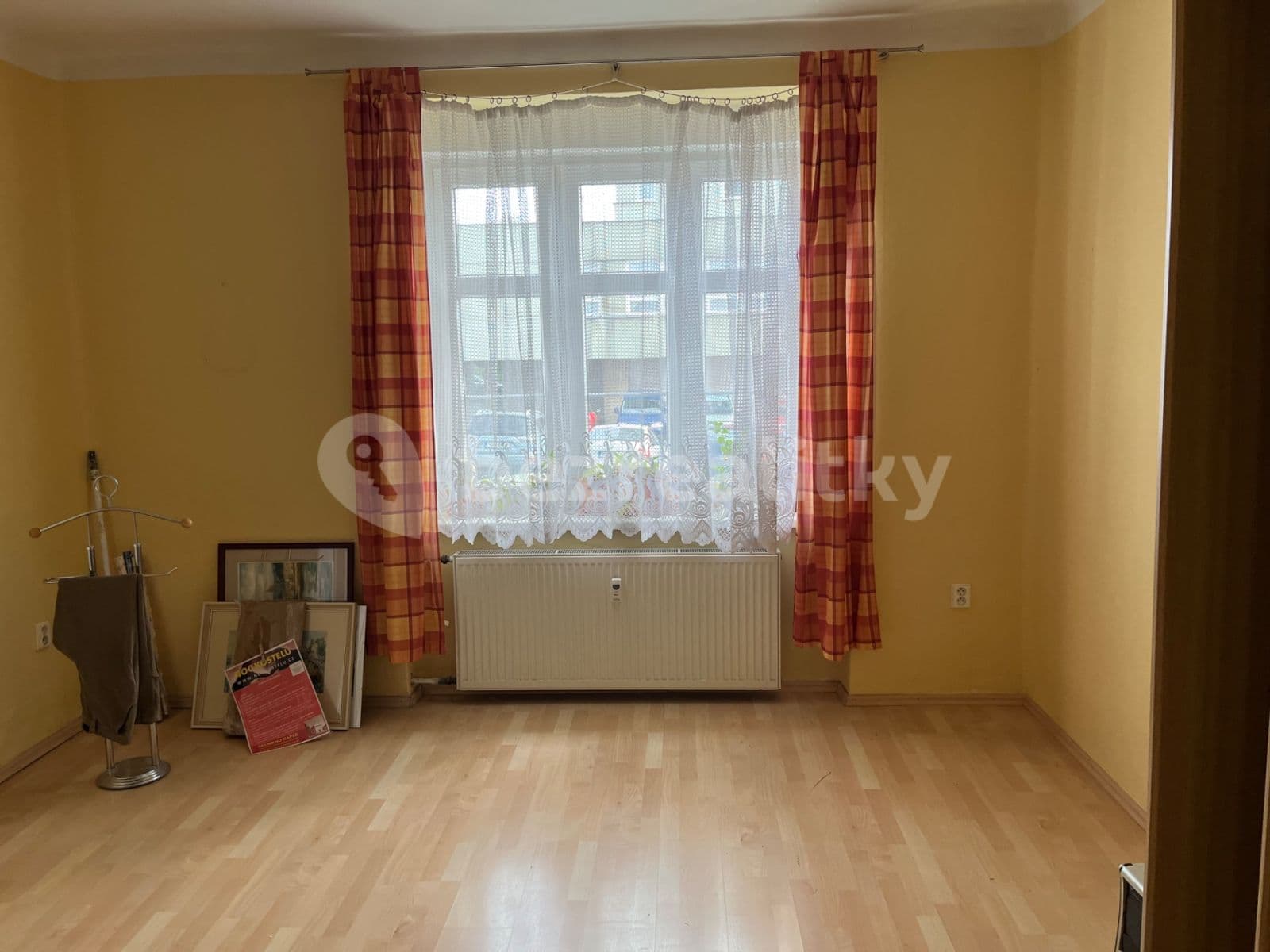1 bedroom with open-plan kitchen flat to rent, 39 m², U Vlastního krbu, Teplice, Ústecký Region 1 bedroom with open-plan kitchen flat to rent, 39 m², U Vlastního krbu, Teplice, Ústecký Region