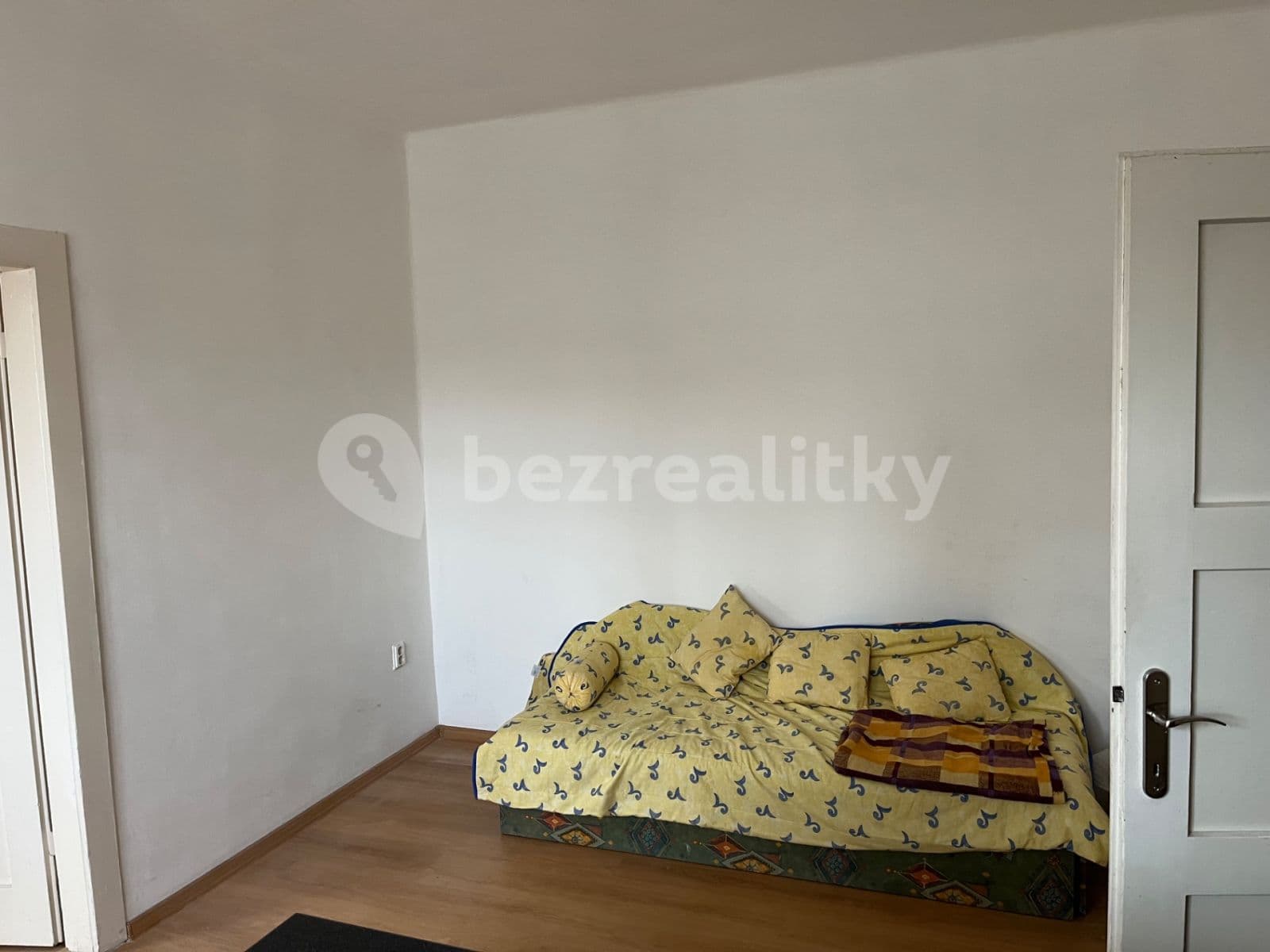 1 bedroom with open-plan kitchen flat to rent, 39 m², U Vlastního krbu, Teplice, Ústecký Region 1 bedroom with open-plan kitchen flat to rent, 39 m², U Vlastního krbu, Teplice, Ústecký Region