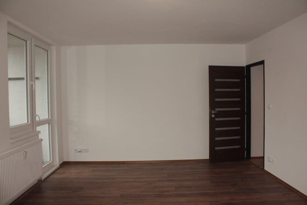 2 bedroom with open-plan kitchen flat to rent, 74 m², K Sádkám, Prague, Prague 2 bedroom with open-plan kitchen flat to rent, 74 m², K Sádkám, Prague, Prague
