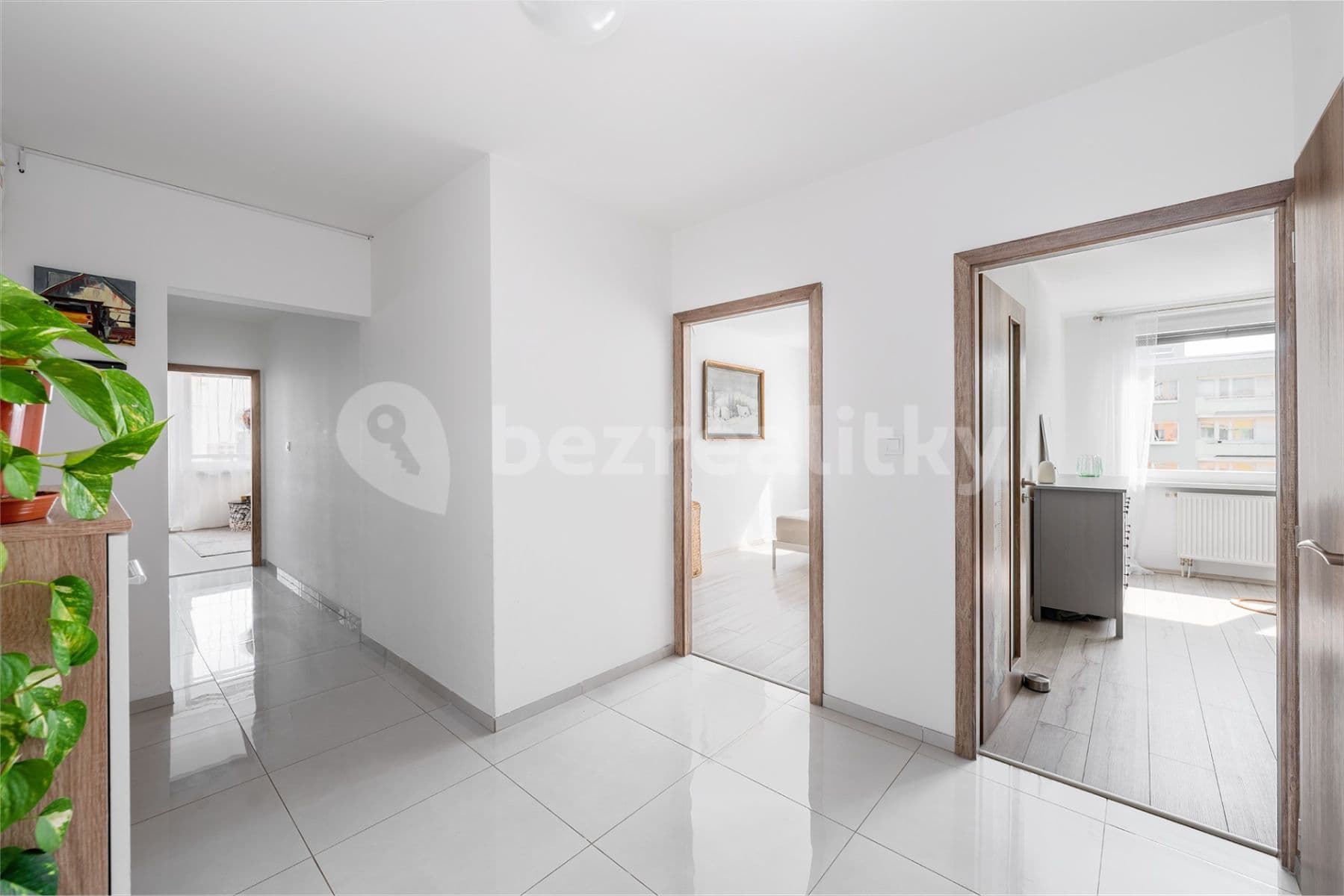 2 bedroom with open-plan kitchen flat to rent, 79 m², Přecechtělova, Prague, Prague 2 bedroom with open-plan kitchen flat to rent, 79 m², Přecechtělova, Prague, Prague