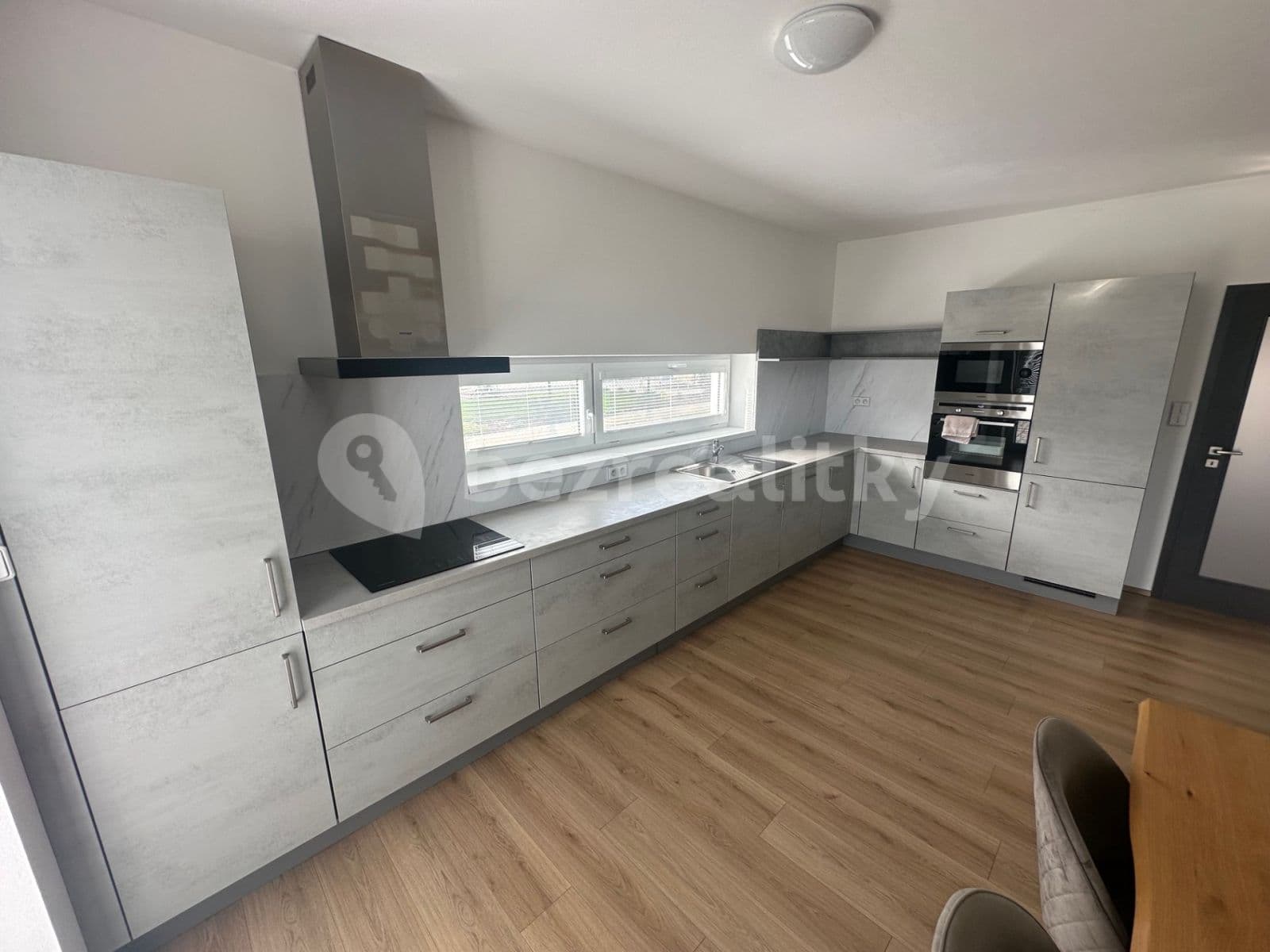 house to rent, 180 m², Modřínová, Zruč-Senec, Plzeňský Region house to rent, 180 m², Modřínová, Zruč-Senec, Plzeňský Region