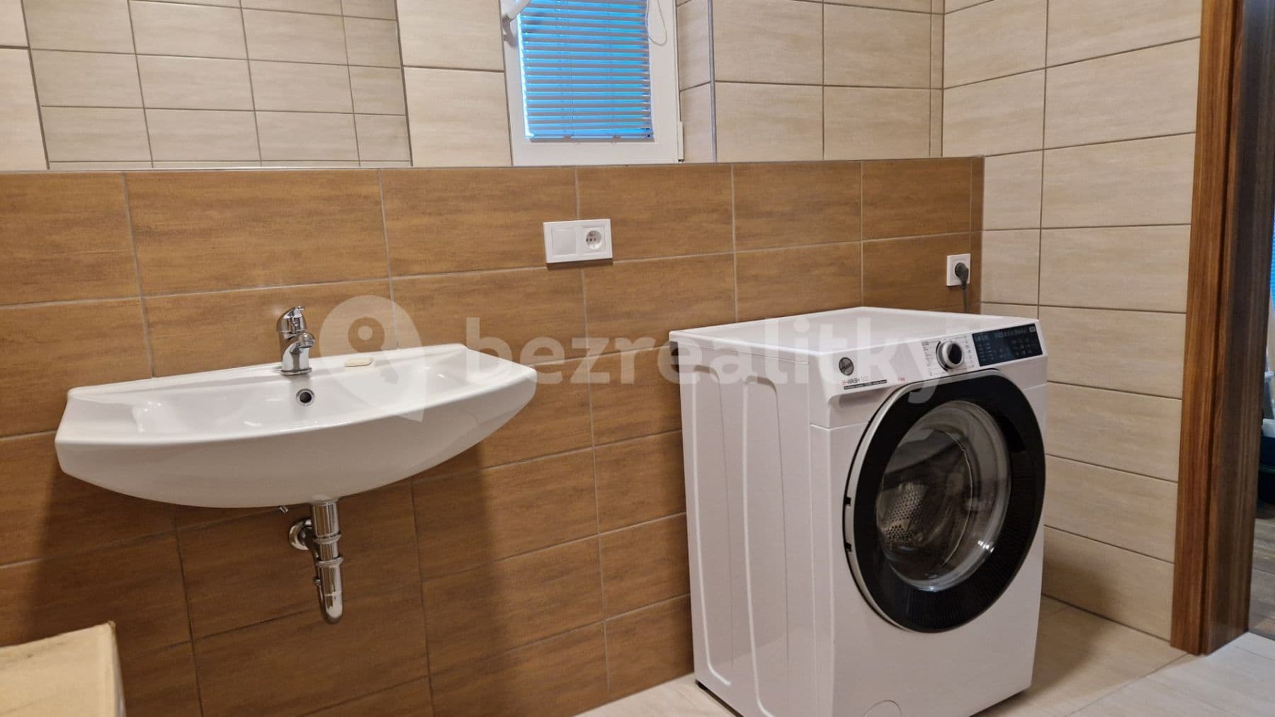 1 bedroom with open-plan kitchen flat to rent, 59 m², Poděbradova, Plzeň, Plzeňský Region 1 bedroom with open-plan kitchen flat to rent, 59 m², Poděbradova, Plzeň, Plzeňský Region