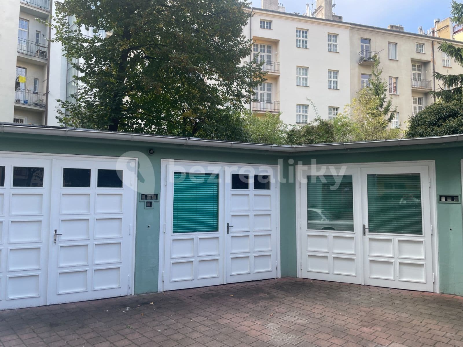 garage to rent, 21 m², Uralská, Prague, Prague garage to rent, 21 m², Uralská, Prague, Prague