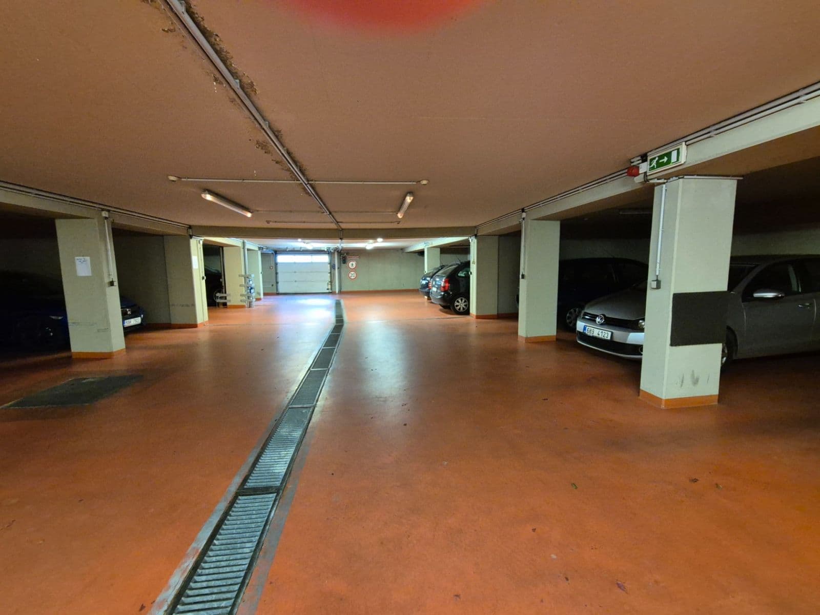 garage for sale, 12 m², Plzeňská, Prague, Prague garage for sale, 12 m², Plzeňská, Prague, Prague