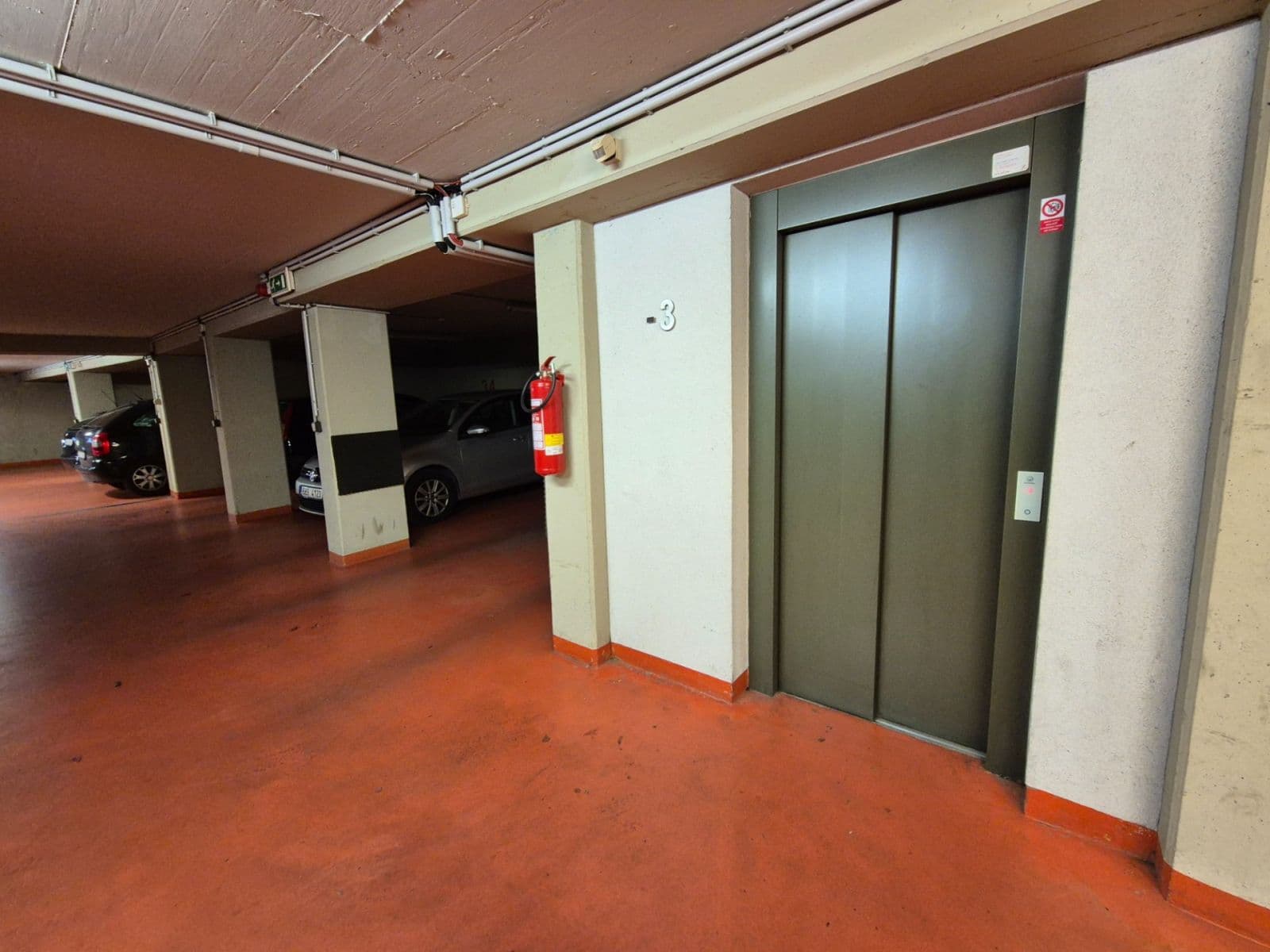 garage for sale, 12 m², Plzeňská, Prague, Prague garage for sale, 12 m², Plzeňská, Prague, Prague