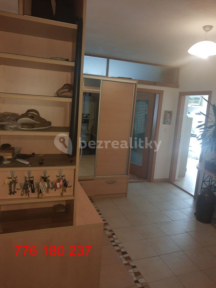 3 bedroom with open-plan kitchen flat to rent, 82 m², Družstevní, Pelhřimov, Vysočina Region 3 bedroom with open-plan kitchen flat to rent, 82 m², Družstevní, Pelhřimov, Vysočina Region