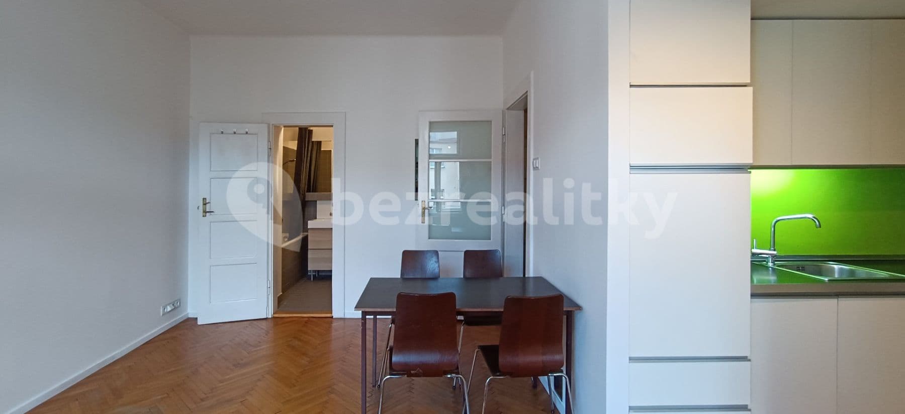 1 bedroom with open-plan kitchen flat to rent, 47 m², Fibichova, Prague, Prague 1 bedroom with open-plan kitchen flat to rent, 47 m², Fibichova, Prague, Prague