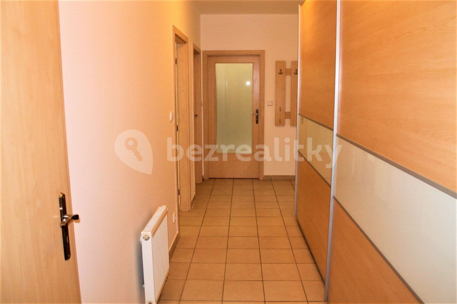 1 bedroom with open-plan kitchen flat to rent, 81 m², Na Harfě, Prague, Prague 1 bedroom with open-plan kitchen flat to rent, 81 m², Na Harfě, Prague, Prague