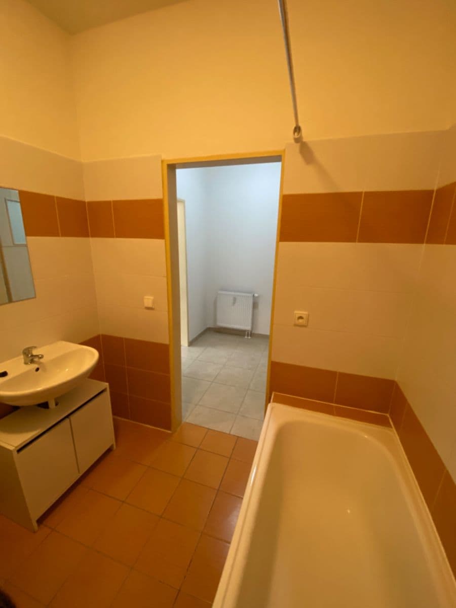 Studio flat to rent, 35 m², Otvovice, Středočeský Region Studio flat to rent, 35 m², Otvovice, Středočeský Region