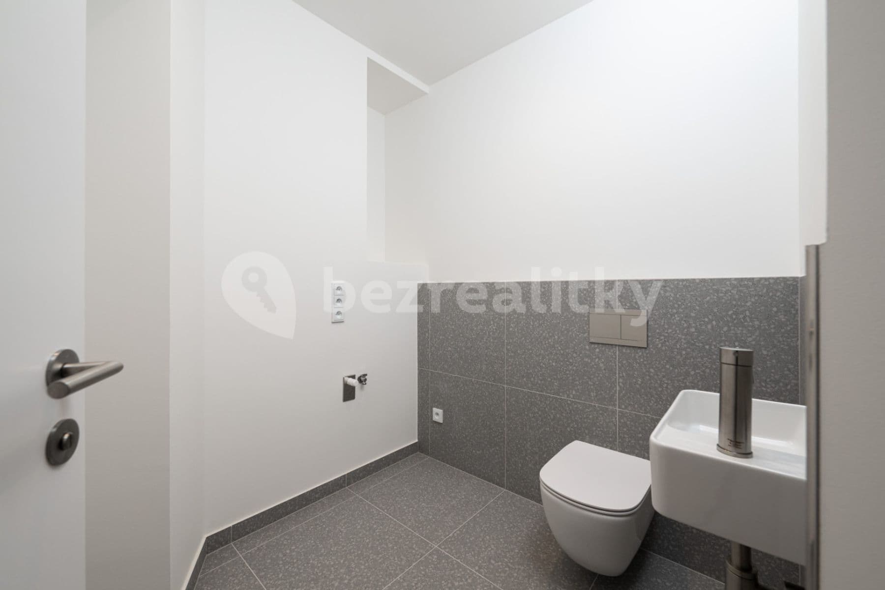 2 bedroom with open-plan kitchen flat for sale, 106 m², Pod Karlovem, Prague, Prague 2 bedroom with open-plan kitchen flat for sale, 106 m², Pod Karlovem, Prague, Prague